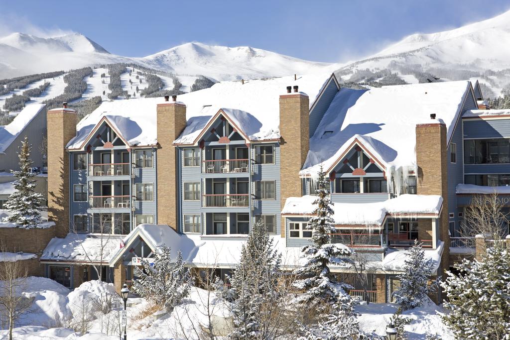 river mountain lodge photo