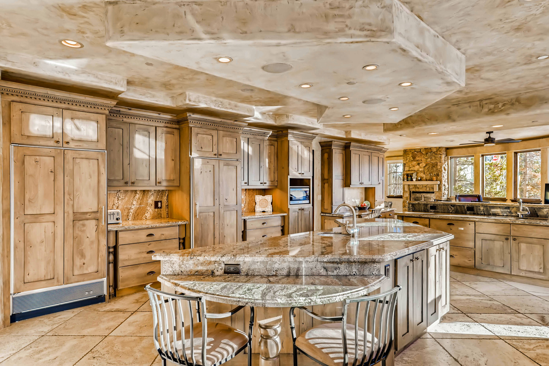professionally equipped kitchens to inspire any chef photo 4