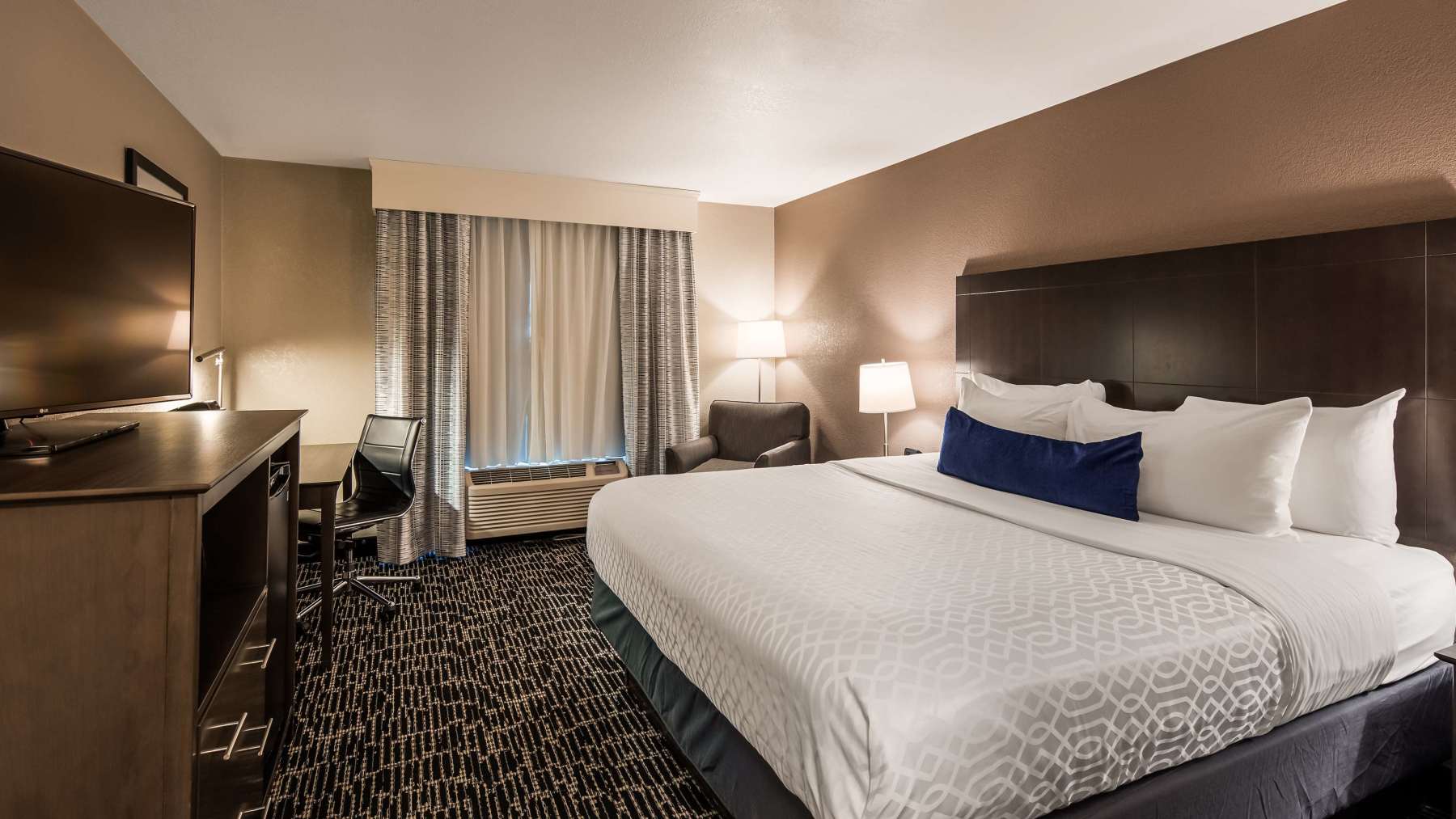 best western greeley king bed photo 4