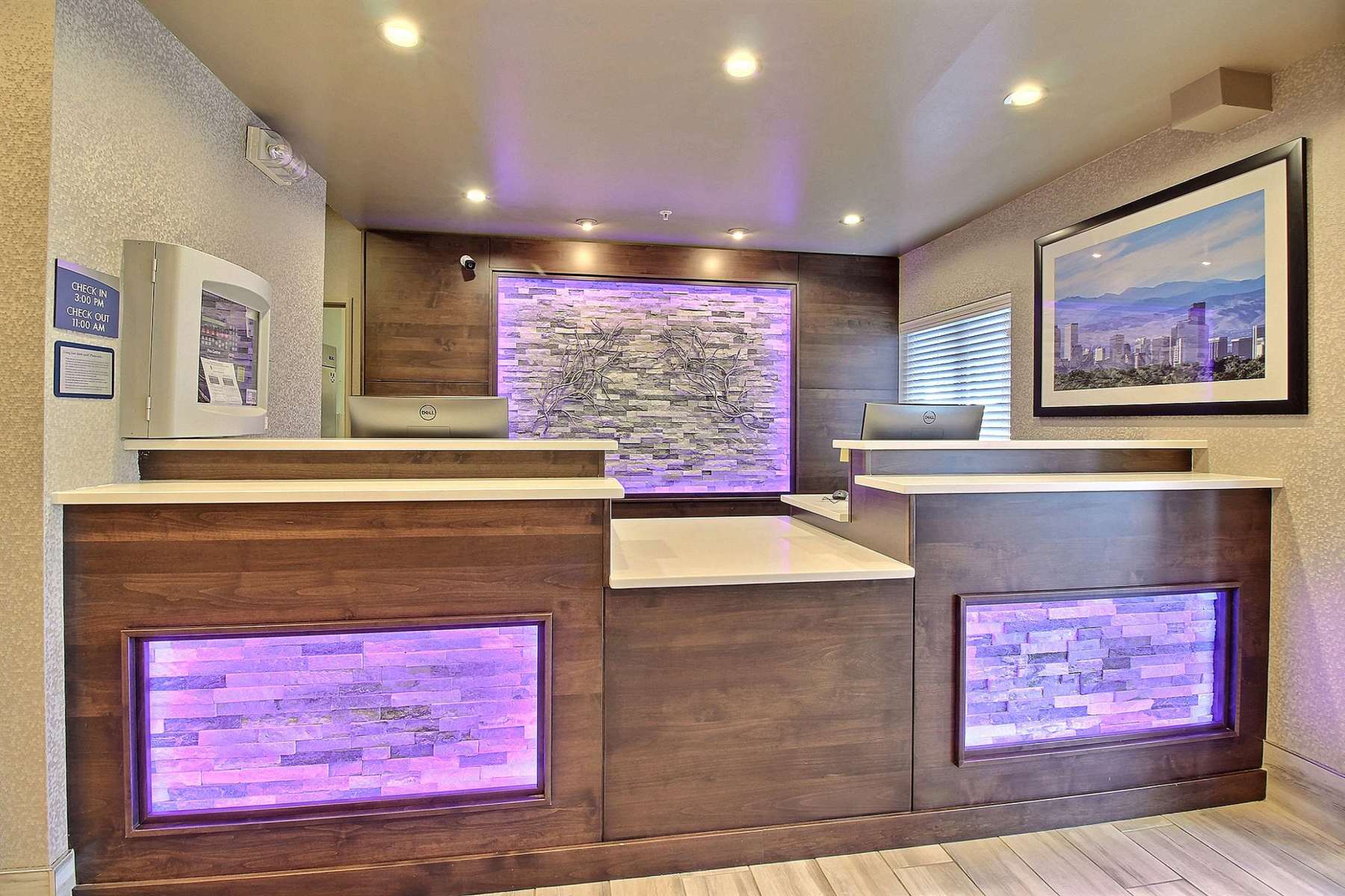 best western greeley front desk photo 2