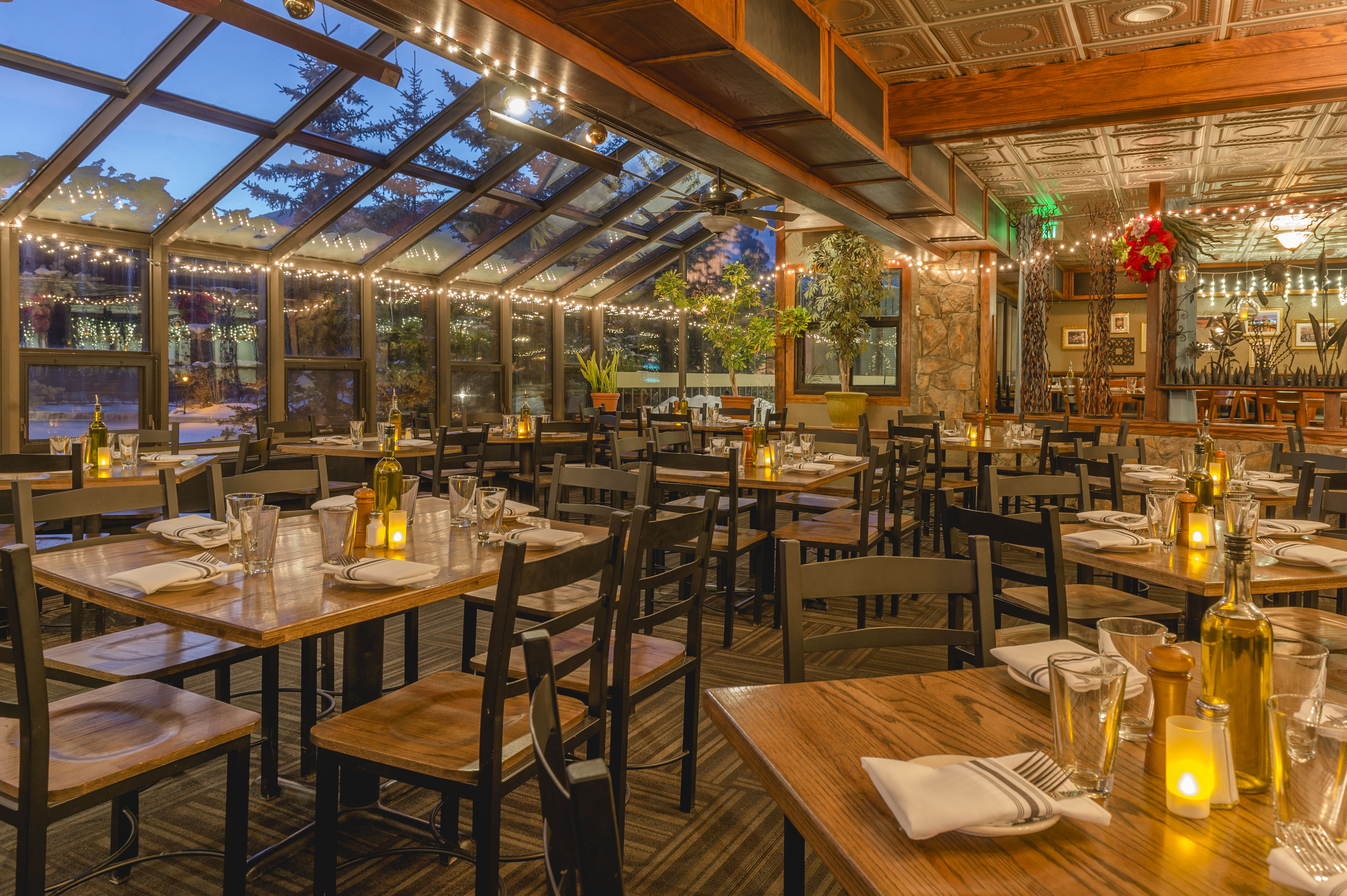 italian dining room photo