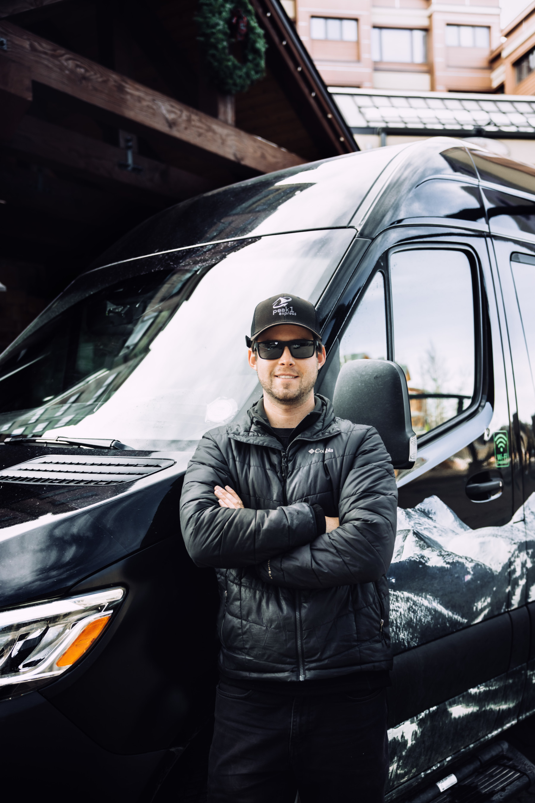 peak 1 express - airport shuttle to the mountains photo 3