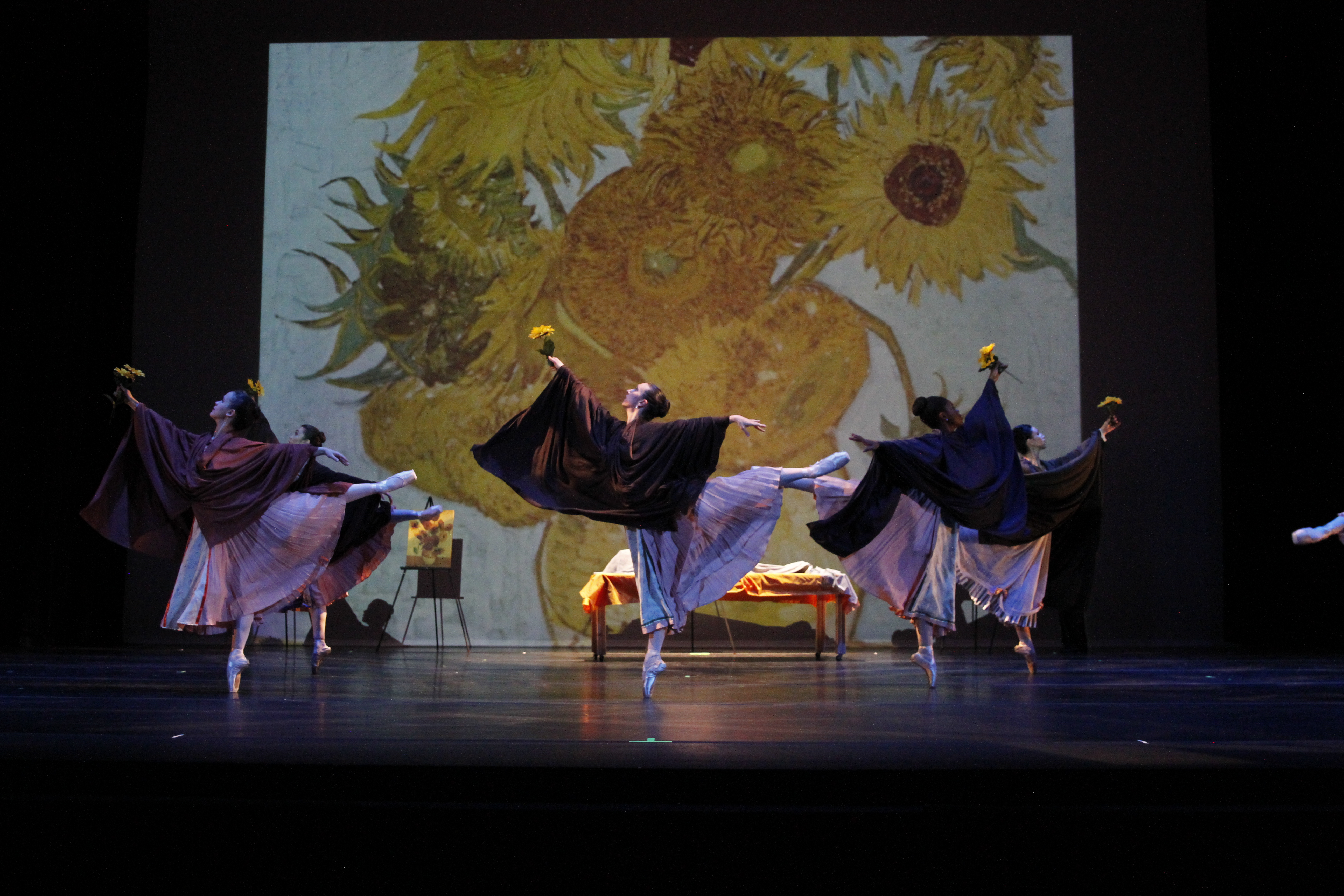 ballet ariel in the ballet 'vincent van gogh' photo