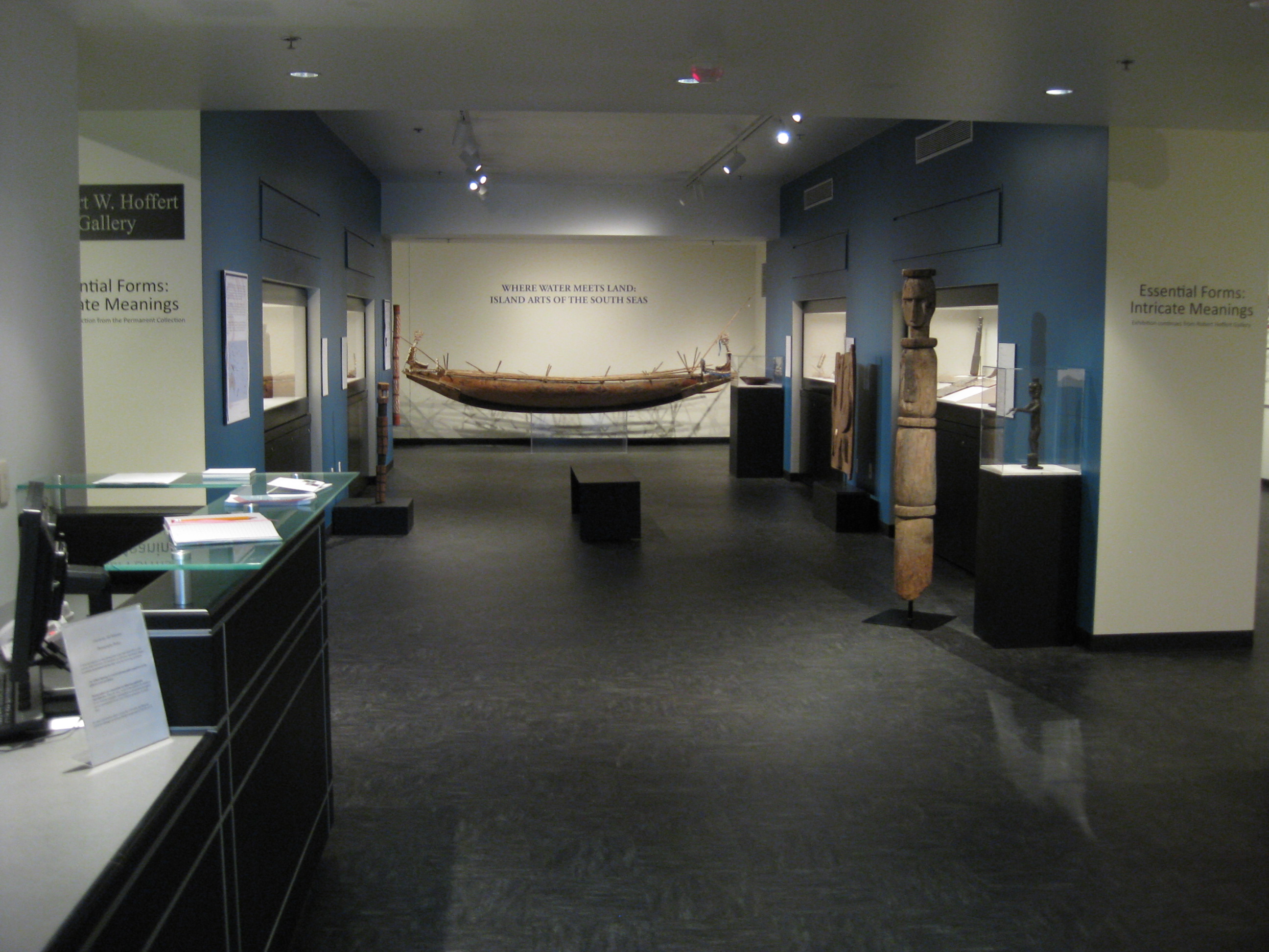 university art museum photo