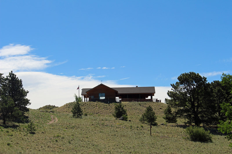 wilkerson pass visitor center photo