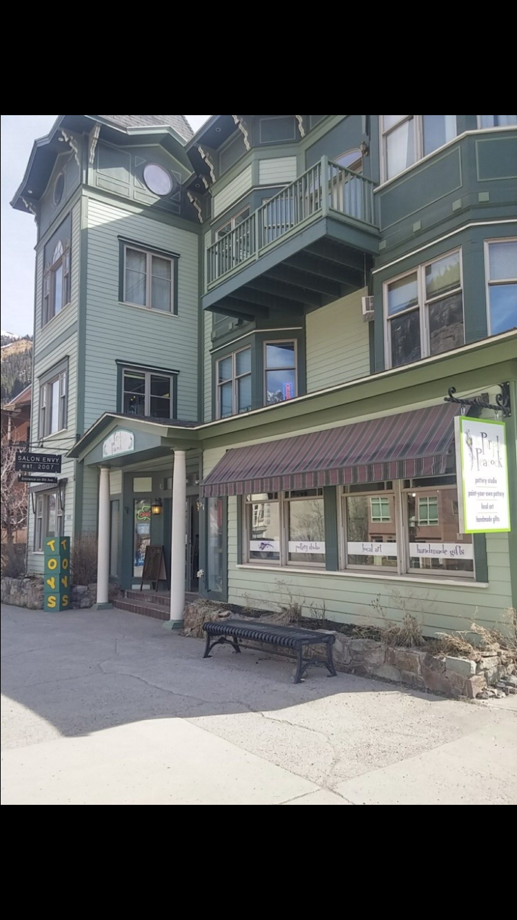 o’toys meets purple peacock! photo