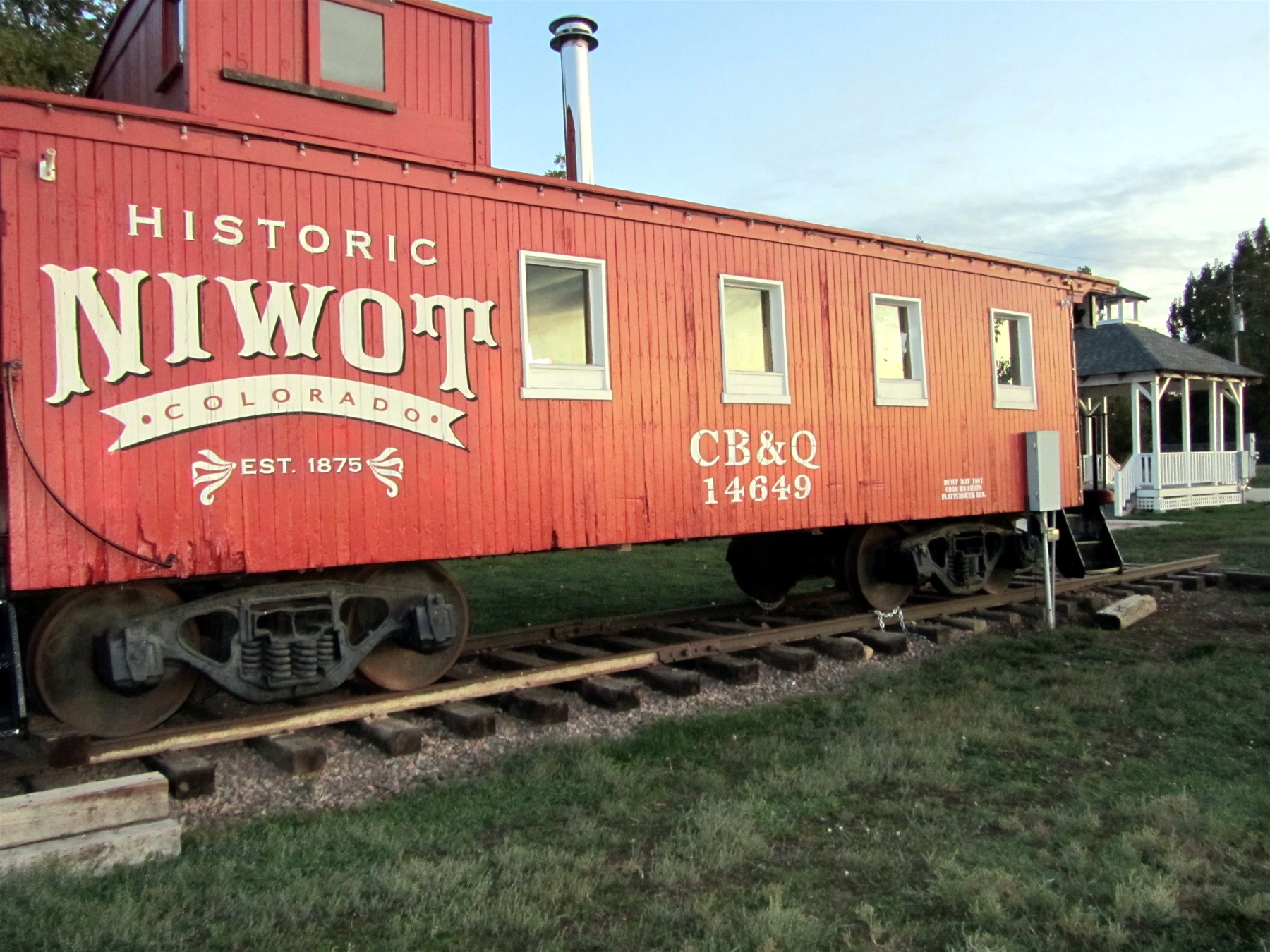 niwot colorado caboose photo
