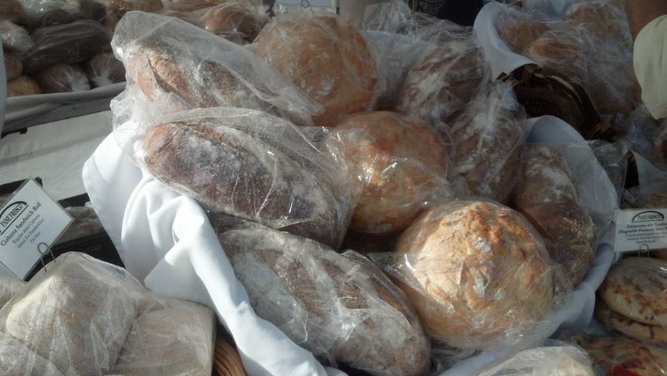 golden farmers' market photo