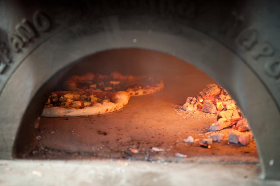 fired up pizzeria photo