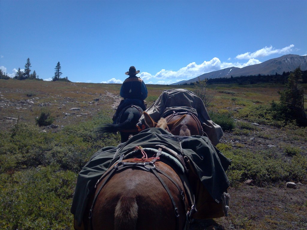 pack string on mt massive photo