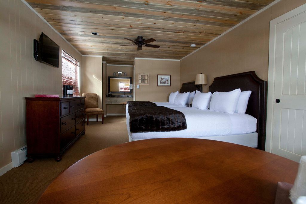 signature double queen photo