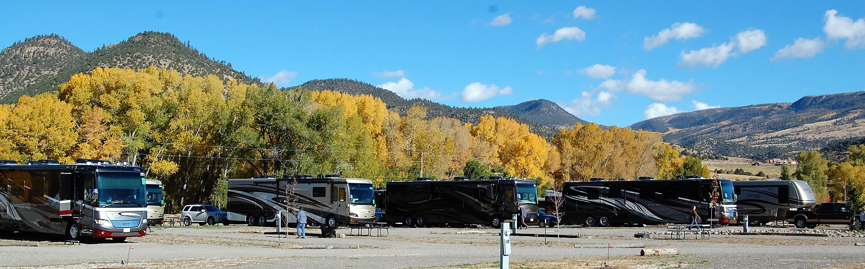 open year round & big rig friendly, pull thrus, 50 & 100 amp service photo