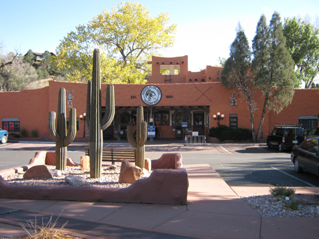 garden of the gods trading post photo