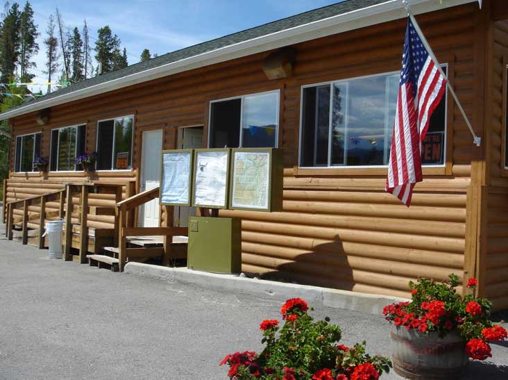 sloopy's grill in grand lake photo