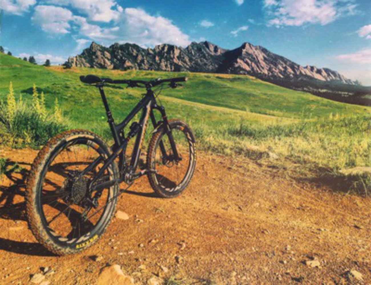 sacred rides boulder - your mountain bike adventure guides! photo