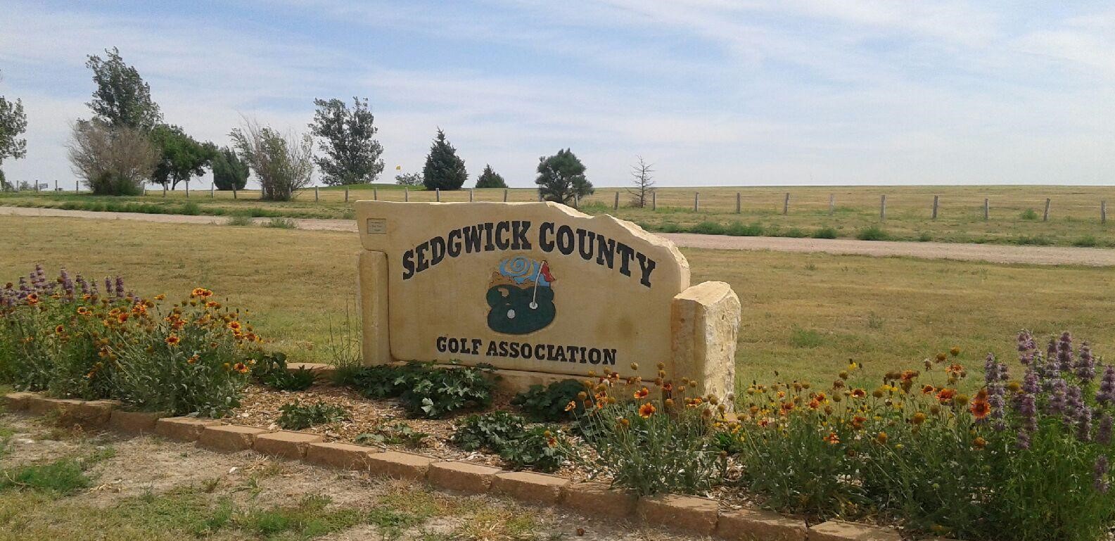 sedgwick golf course in julesburg photo
