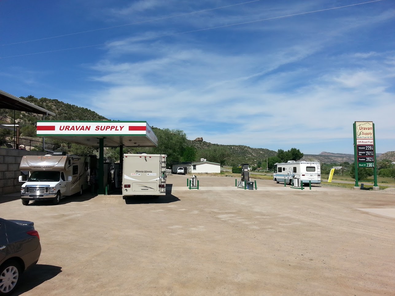 looking west form uravan supply photo