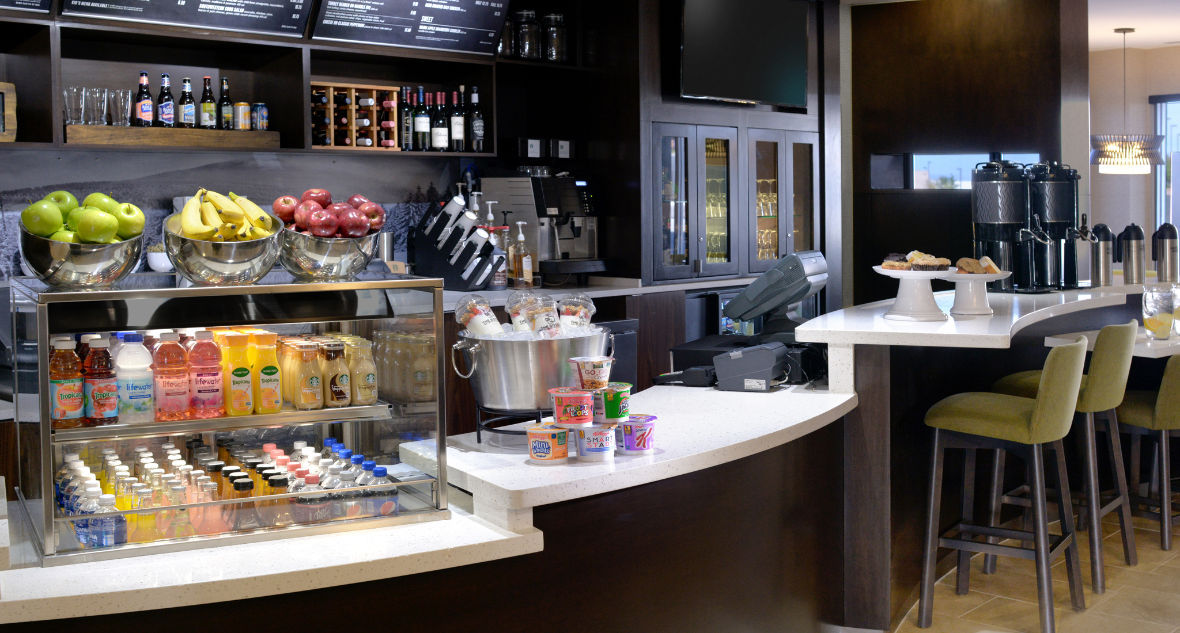 featuring breakfast and lunch at the bistro photo