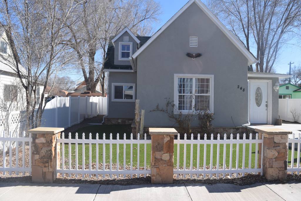 call of the wild vacation rental in delta photo