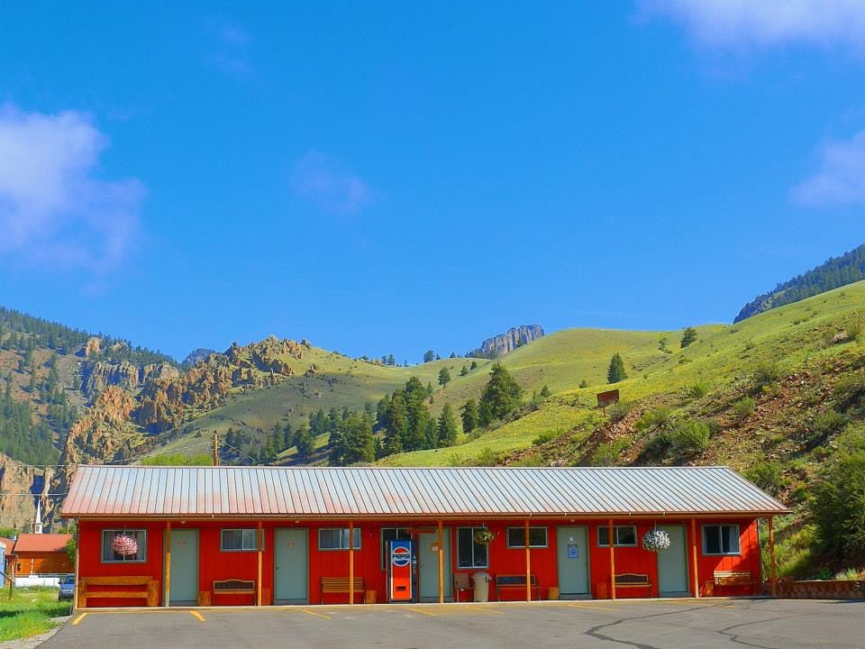 creede snowshoe lodge photo