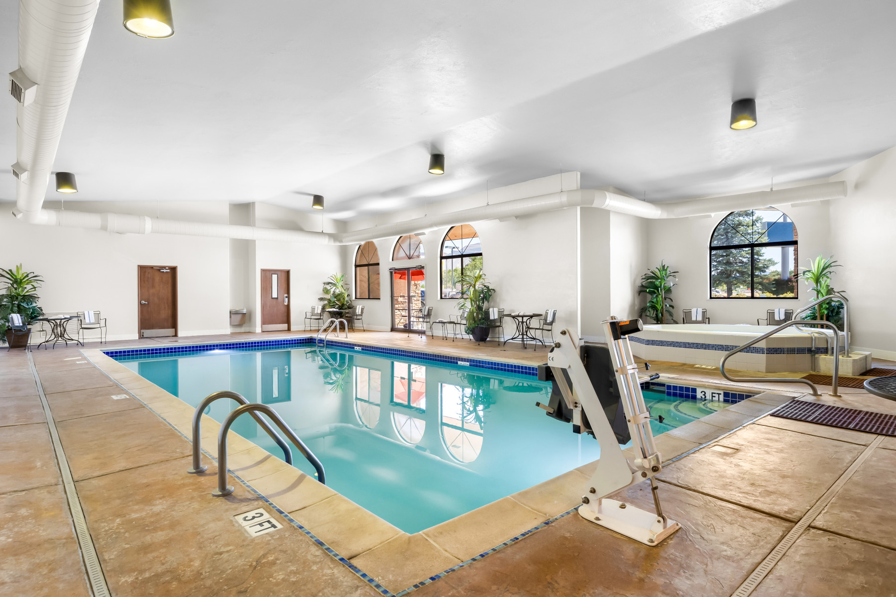 best western grande river inn pool  photo 2