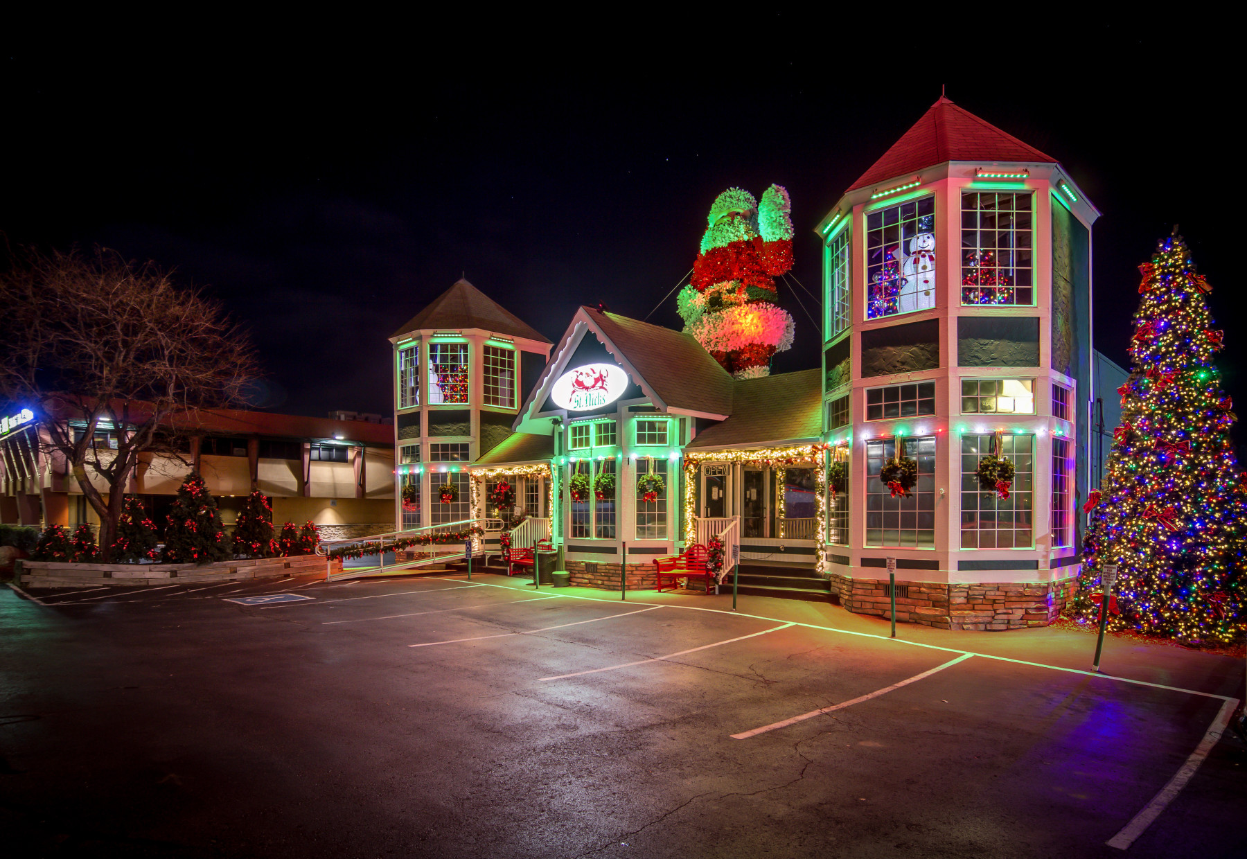 St.Nicks Christmas and Collectibles