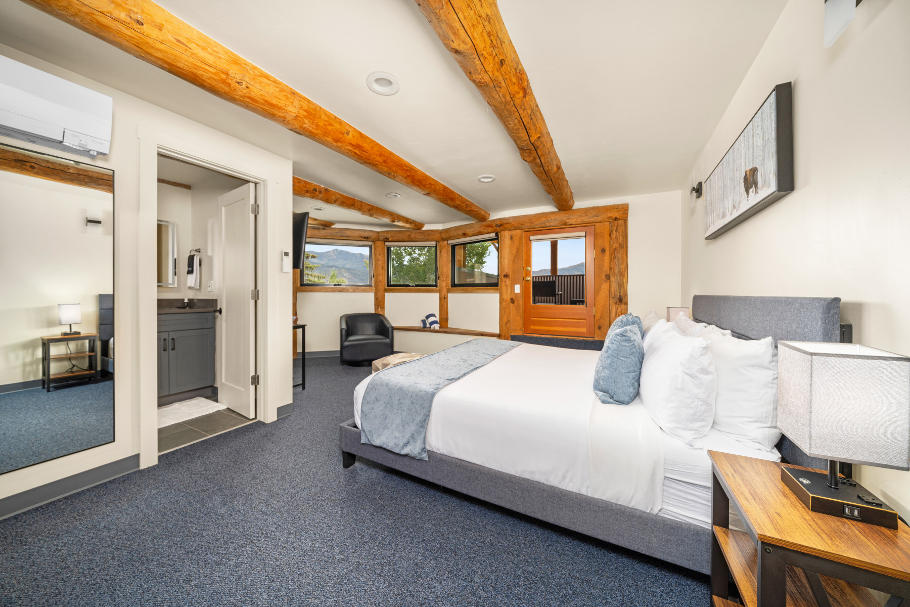 guest room with view photo 11