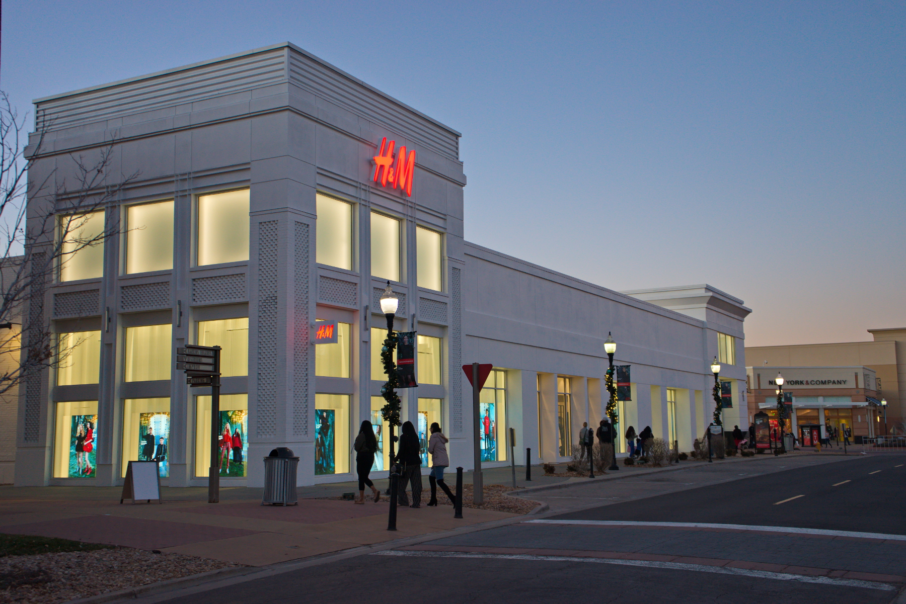 the shops at northfield photo 4