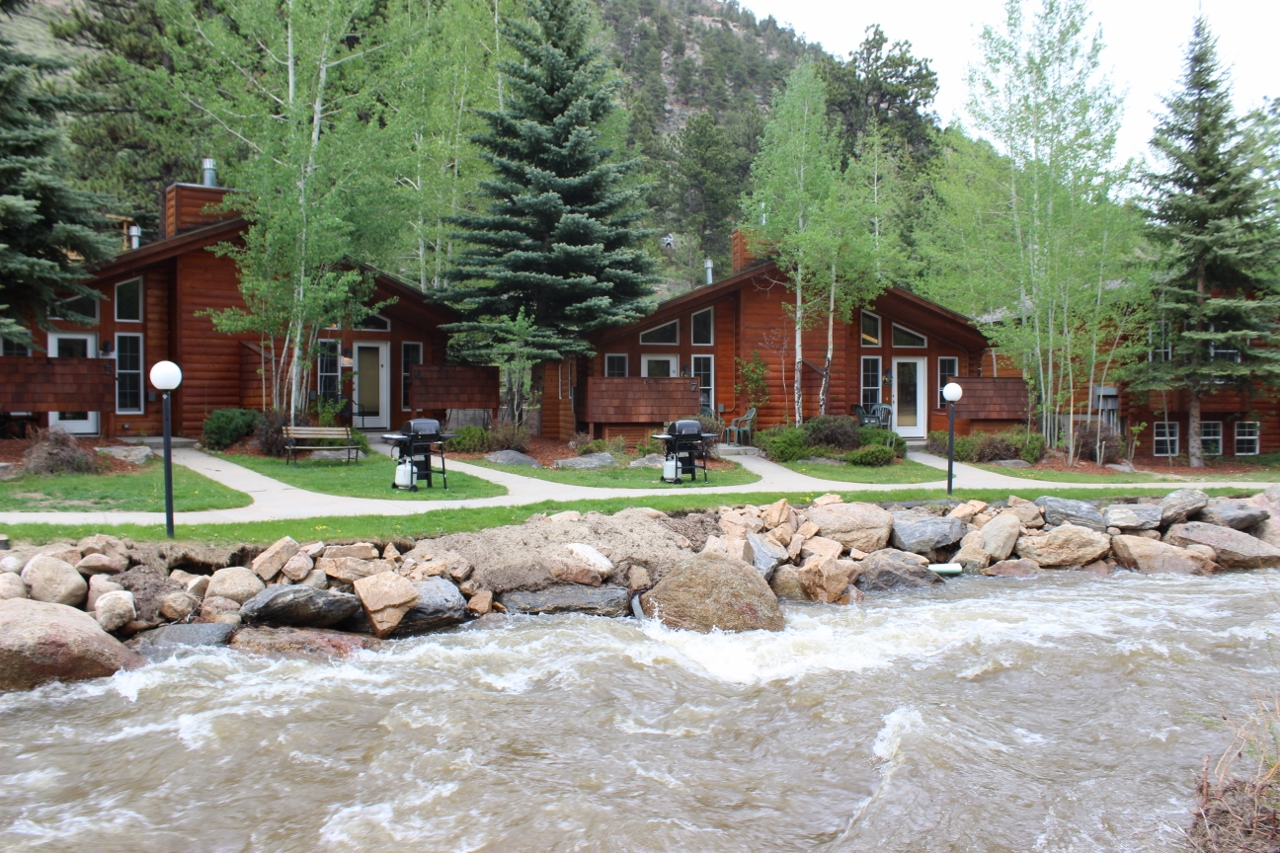 antlers pointe photo