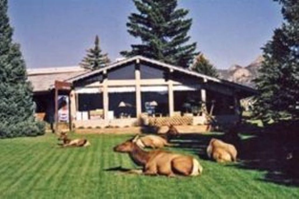 the columbine inn photo
