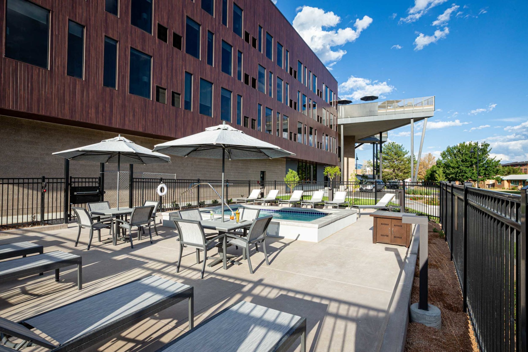 hotel maverick photo 14