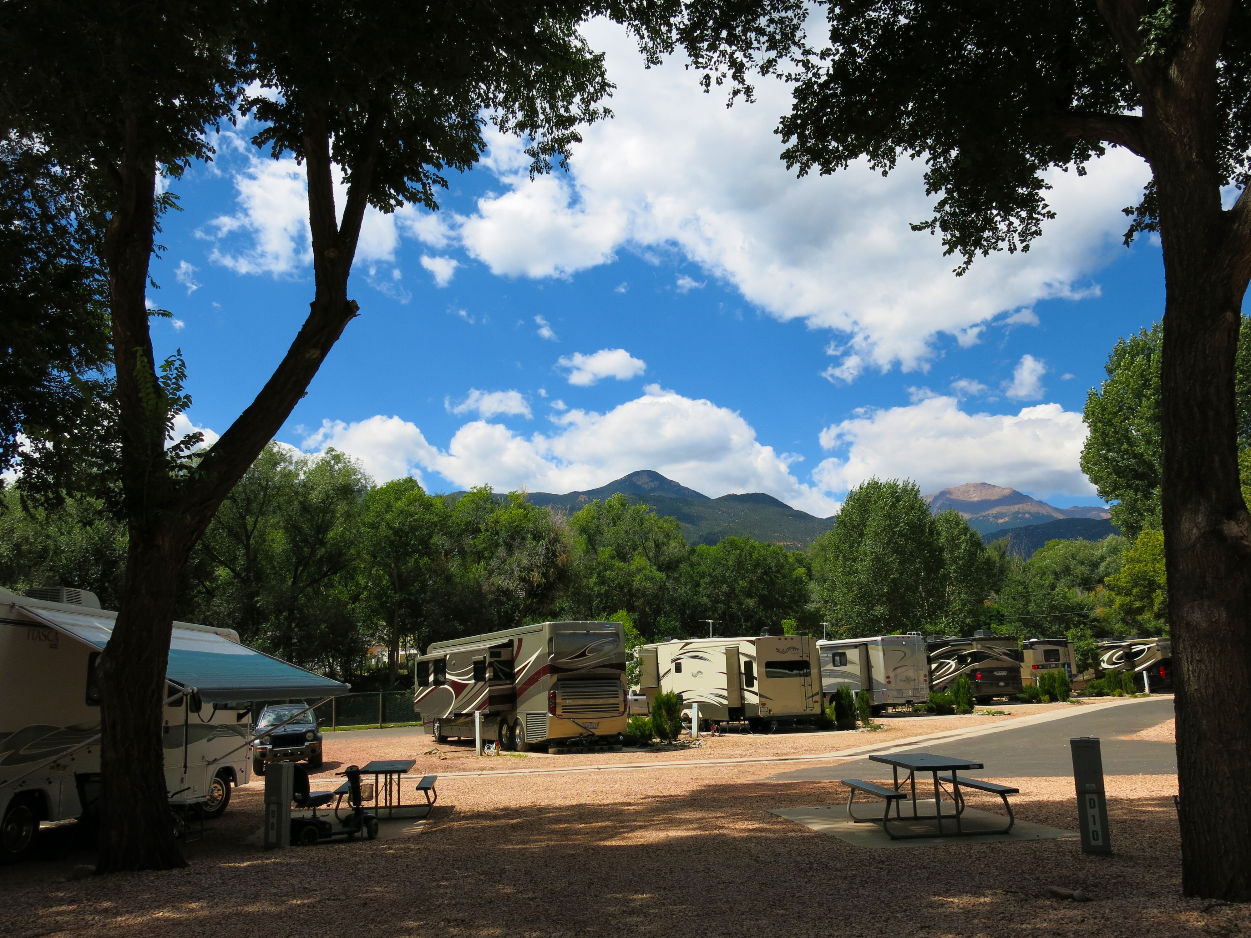 garden of the gods dispersed camping