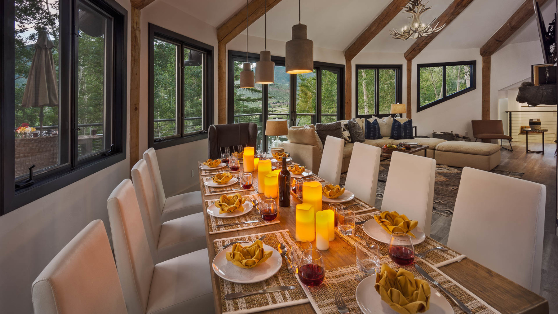 fabulous for entertaining in style. photo 3