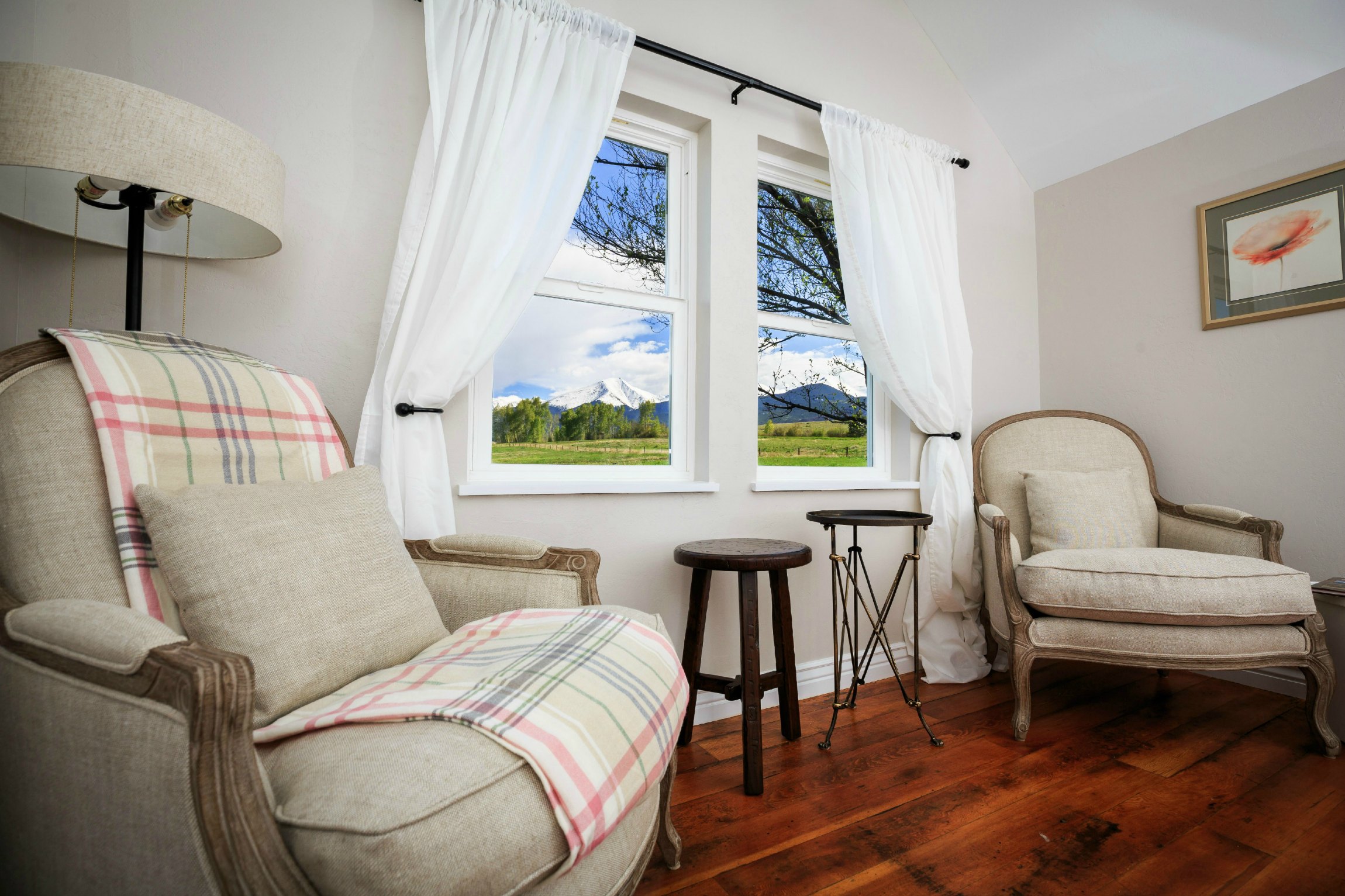 mountain marvel cottage - sangre views photo