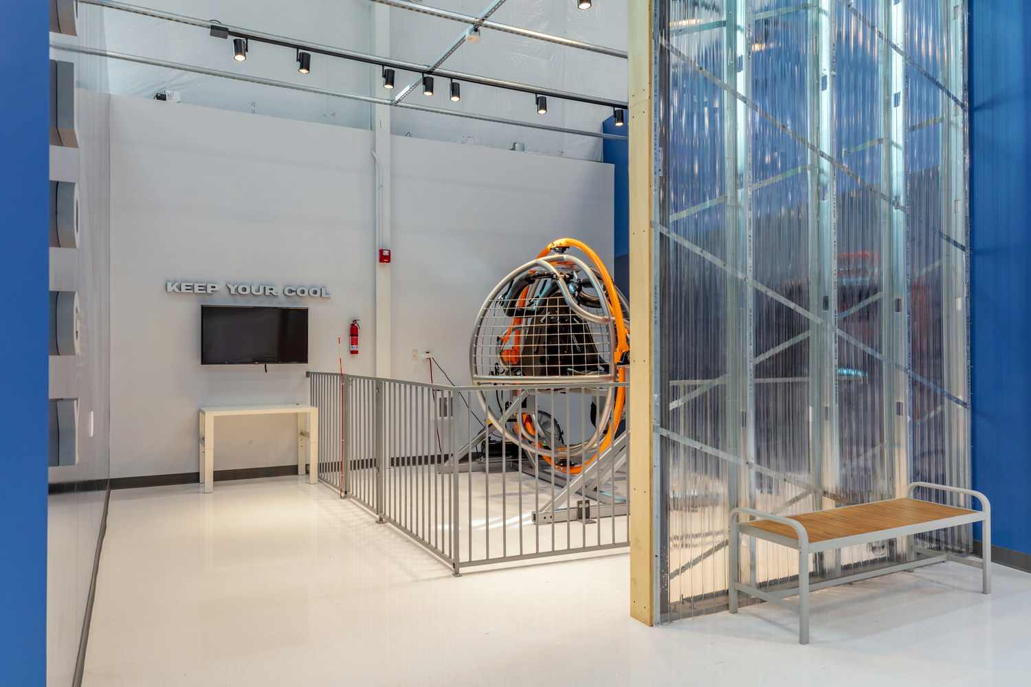 physiology bay featuring the gyro chair photo 5