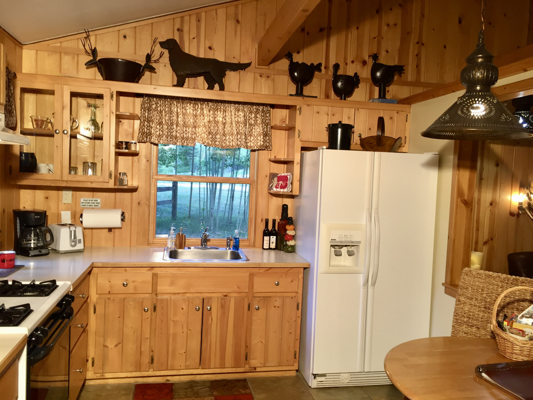 creekside cabin photo 18