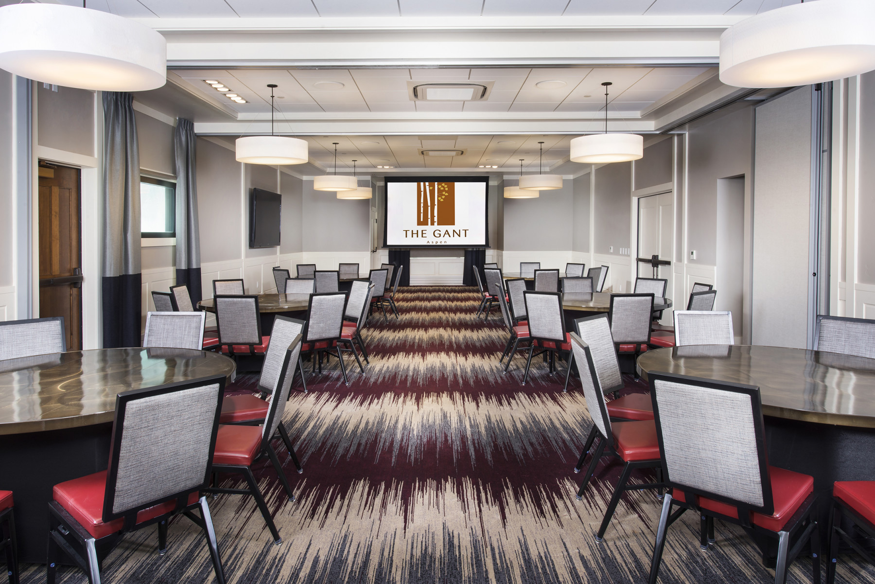 molly campbell conference center - conundrum meeting room photo 7