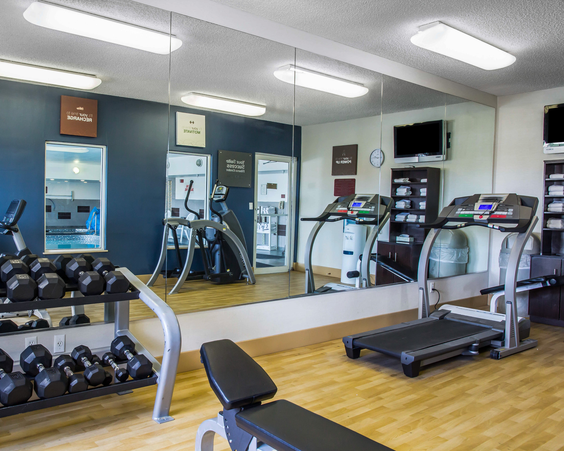 fitness center photo 10