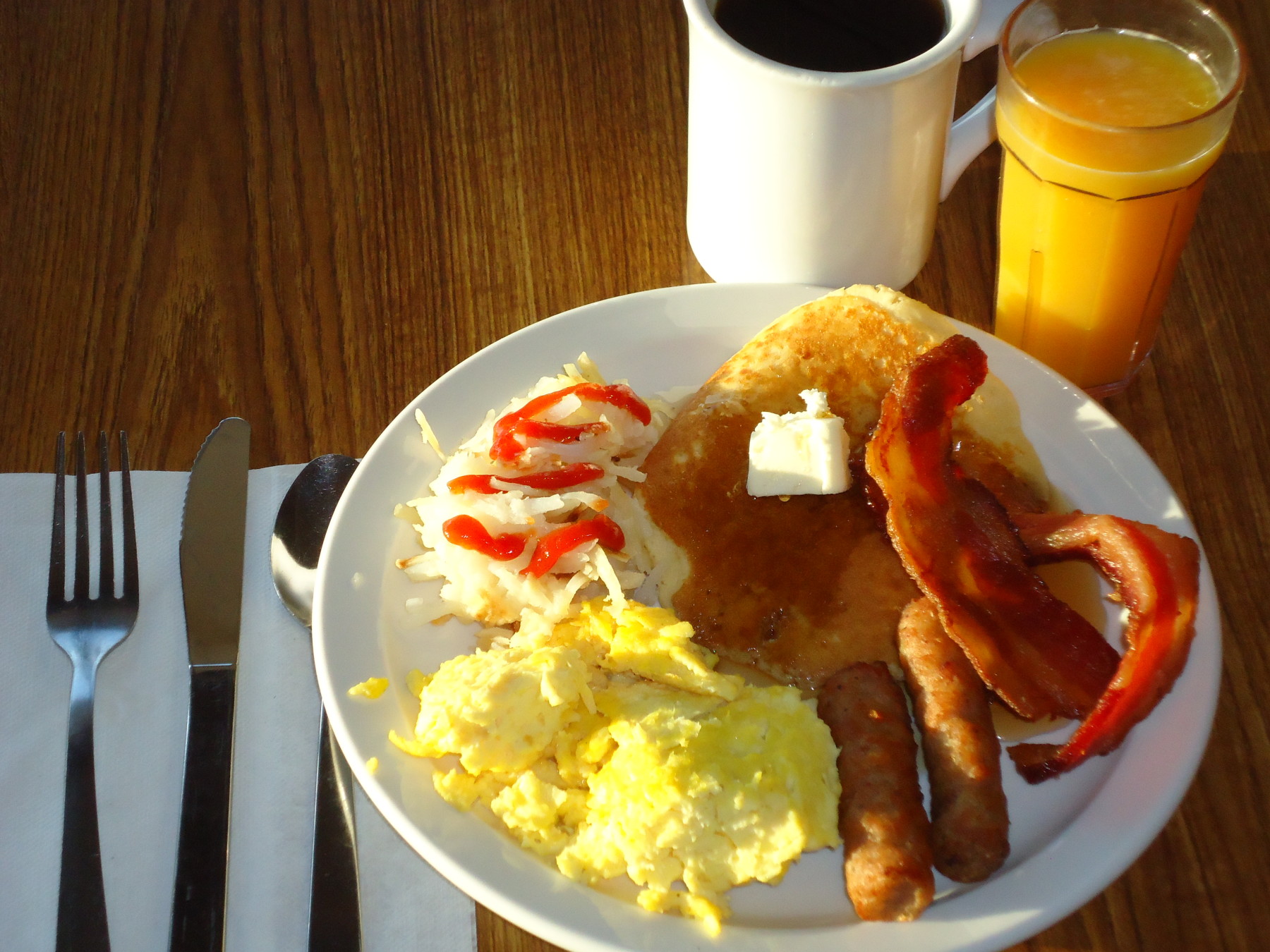 real free hot breakfast photo 3