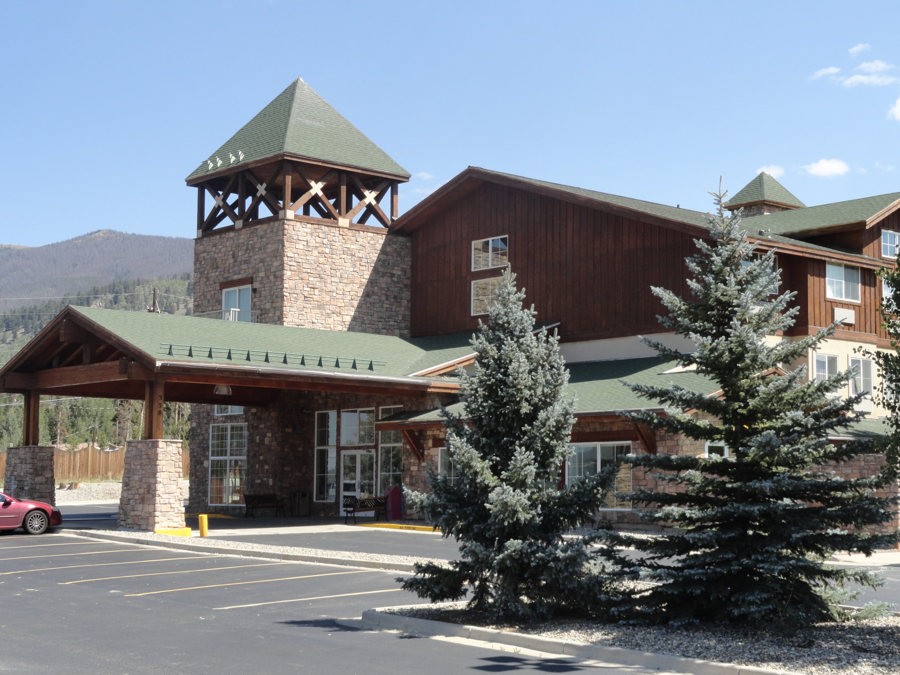 quality inn & suites summit county photo 2