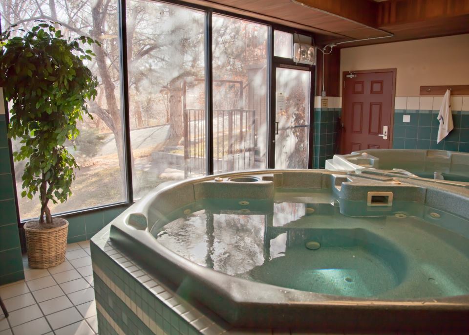 hot tubs photo 9