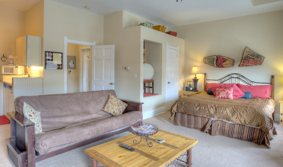 the somebody room photo