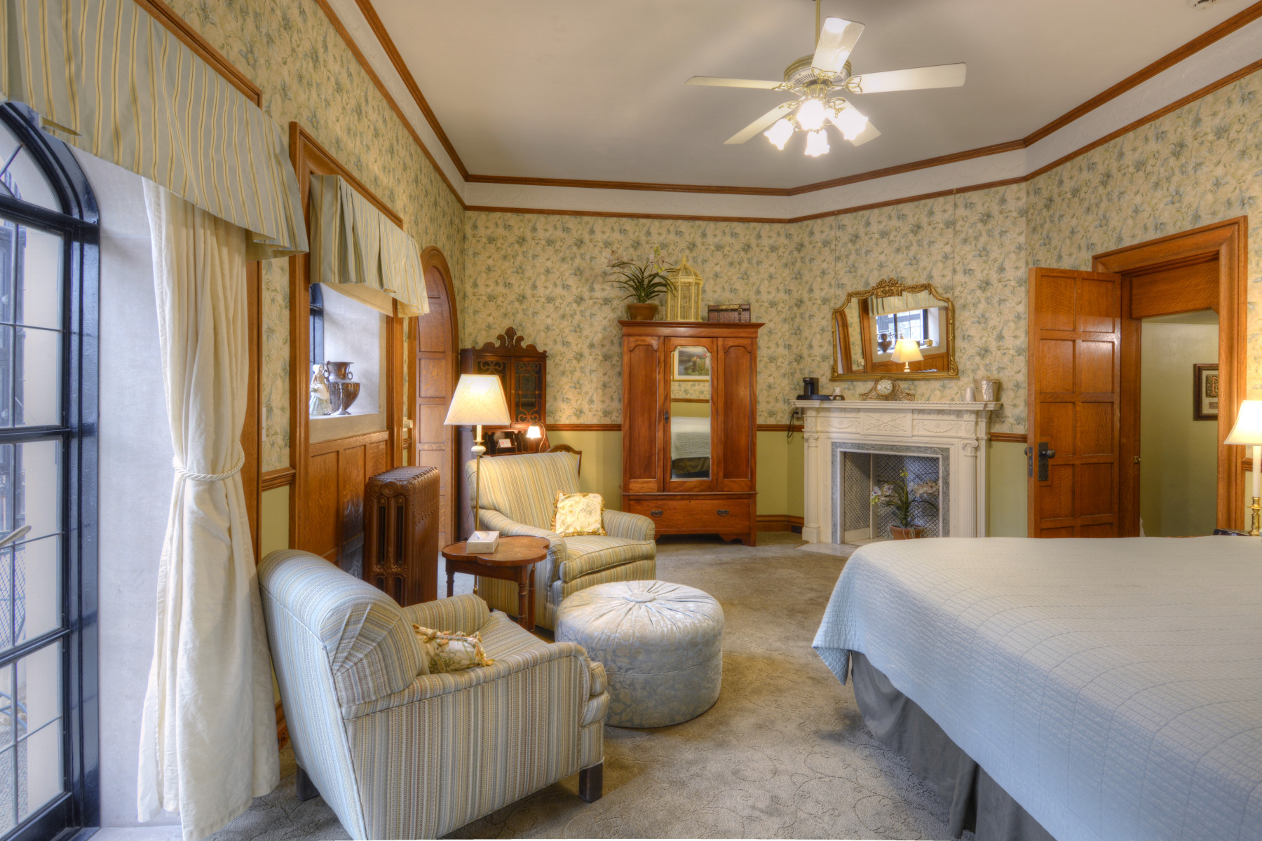 overnight lodging - castle 207 photo 7