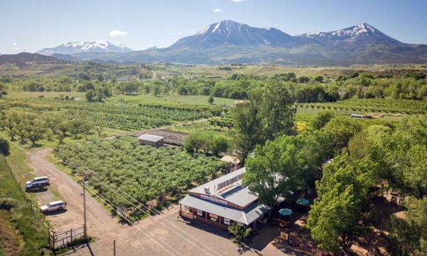 Big B's Fruit Company in Hotchkiss