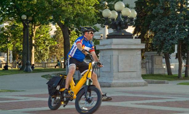 E-Biking around the Colorado State Capitol in Denver
