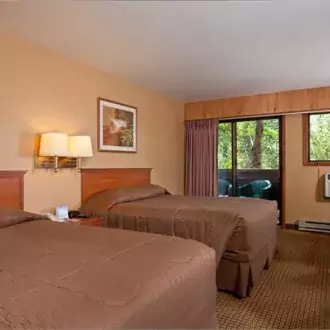 2 queen beds, super comfy mattresses! photo