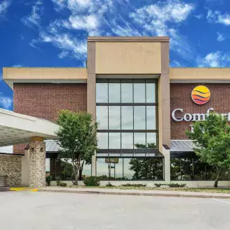 comfort inn denver east photo