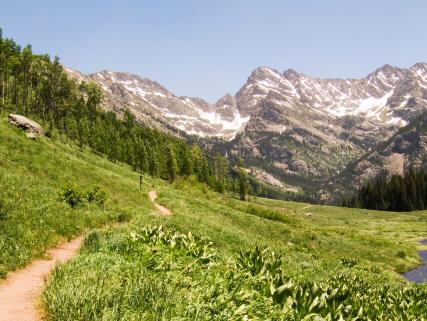 Voluntourism in Colorado