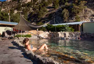 Cottonwood Hot Springs Inn & Spa