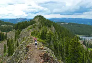 Hiking on the Grand Mesa near Grand Junction